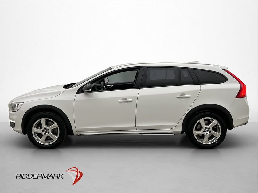 Bild 2 av Volvo V60 Cross Country D4 190hk AWD VOC Värm Drag Rattvärm
