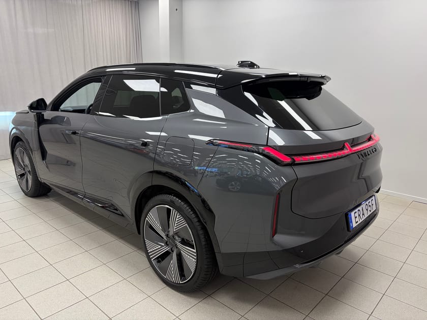 Bild 3 av Lynk & Co 08 PHEV