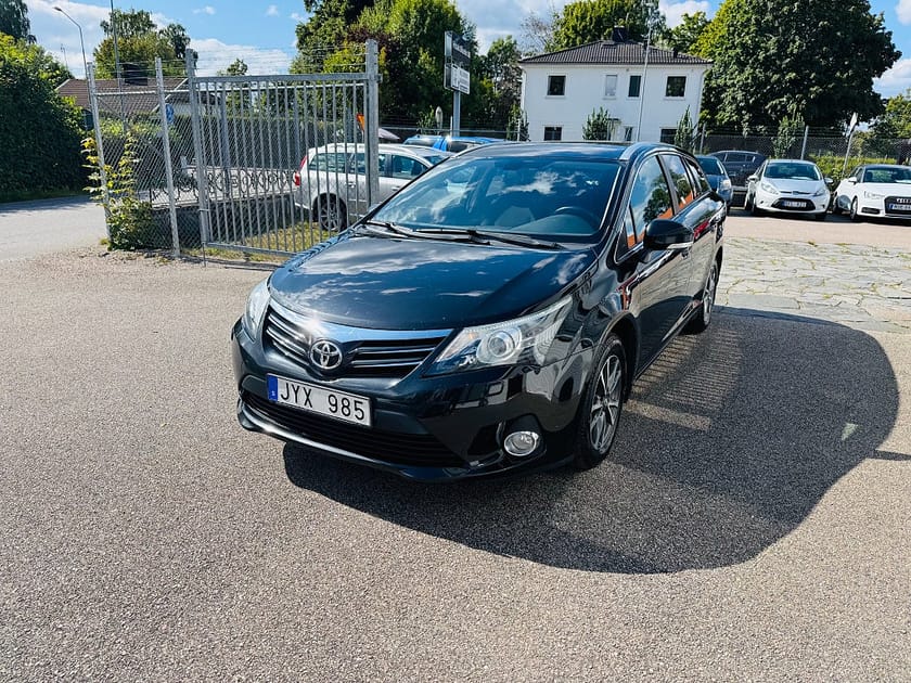Bild 2 av Toyota Avensis Kombi 2.0 152HK BUSINESS / AUTOMAT / NAVI / DRAG