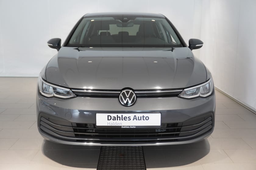 Bilde 2 av Volkswagen Golf 8 life   110etsi     dsg