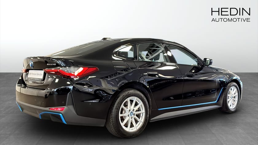 Bild 2 av BMW i4 eDrive40 Gran Coupé HiFi Drag Svankstöd