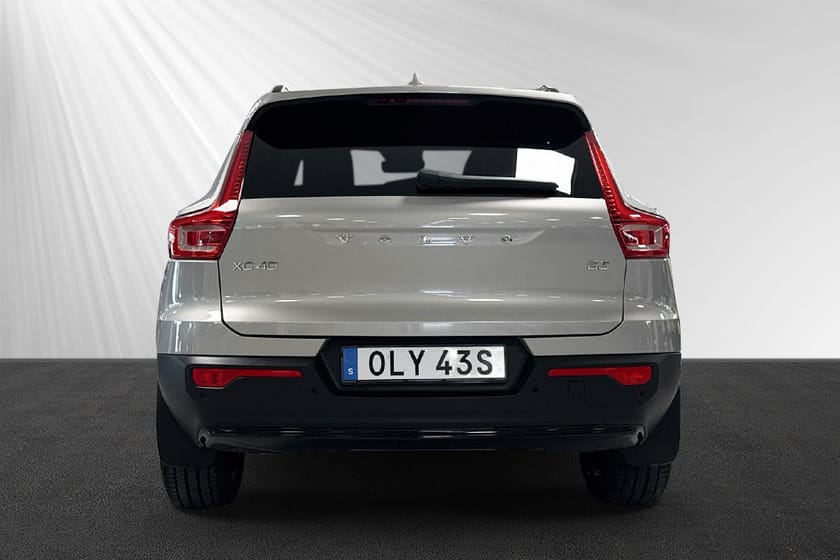 Bild 2 av Volvo XC40 B3 FWD Bensin Plus Dark