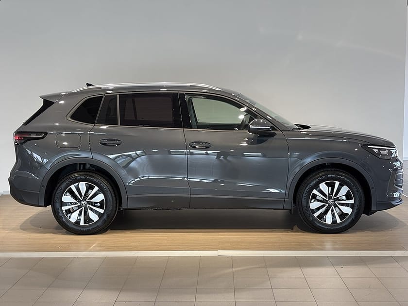 Bild 4 av Volkswagen Tiguan Life 1.5  eTSI 150hk DSG