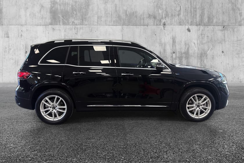 Bilde 4 av Mercedes-Benz EQB 350 4MATIC Lav km//Amg line//7 seter//