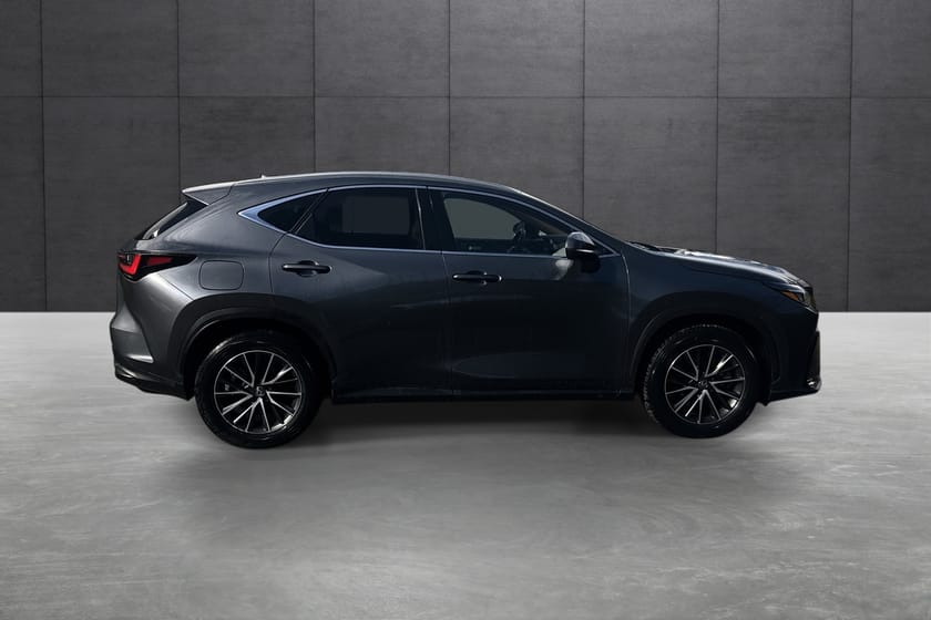 Bilde 3 av Lexus NX 450h+ Executive Tech / Firehjulstrekk / Rentekampanje