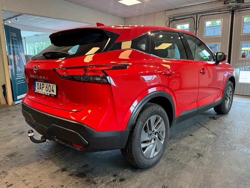 Bild 4 av Nissan Qashqai 1.3 DIG-T Aut MHEV Aut B-kamera Carplay DRAG