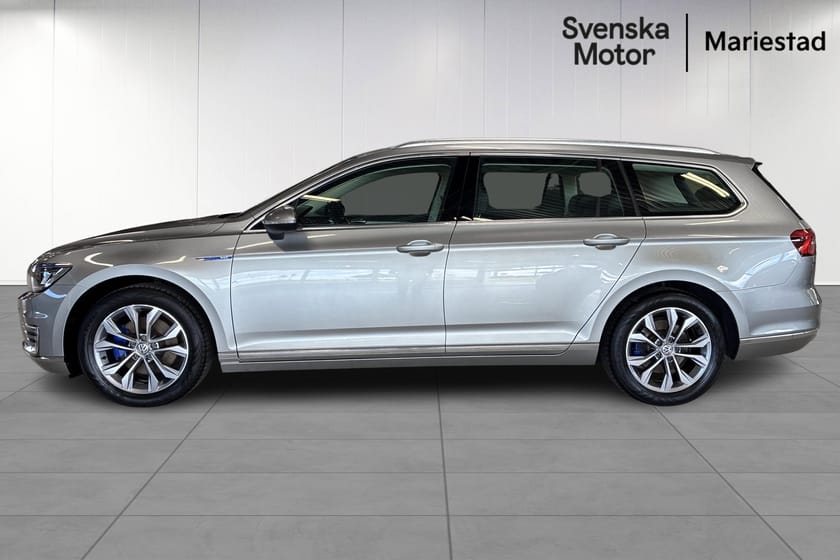 Bild 3 av Volkswagen Passat Variant GTE Plug-in Hybrid / Dragkrok / Backkamera
