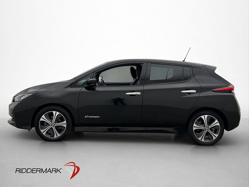 Bild 5 av Nissan Leaf 150hk Tekna BOSE 360° CarPlay Halvskinn Rattvärm