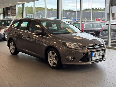 Ford Focus Kombi 2.0 TDCi Powershift Titanium