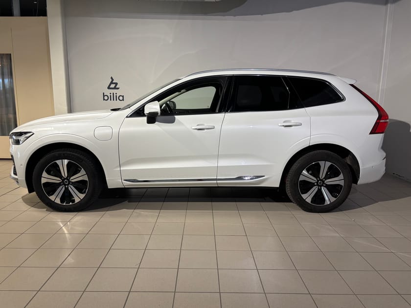 Bild 2 av Volvo XC60 Recharge T6 Plus Bright | Dragkrok |