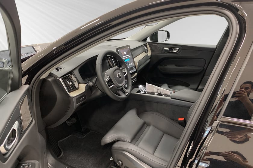 Bild 5 av Volvo XC60 T6 Plus Dark Nordic Edition