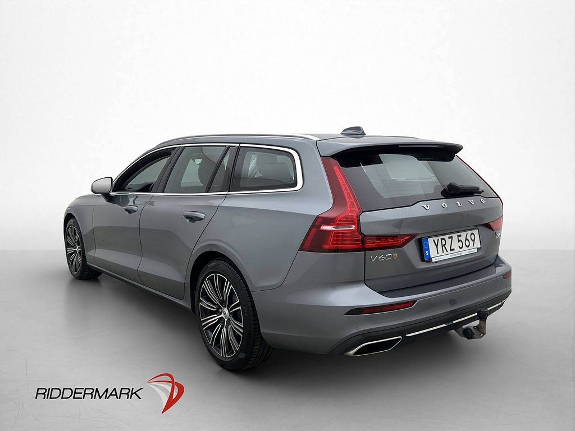Volvo V60 Inscription BLIS Drag 2019, bild 5/40