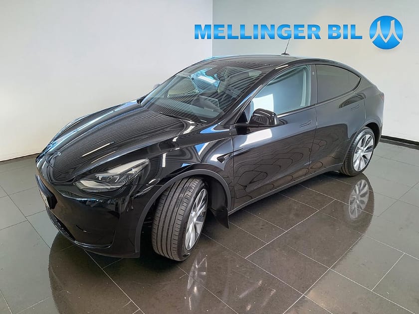 Bild 5 av Tesla Model Y Standard Range RWD Panorama|Läder
