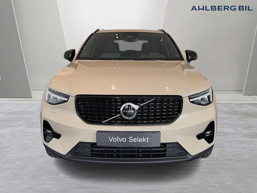 Bild 5 av Volvo XC40 B3 FWD Bensin Plus Dark