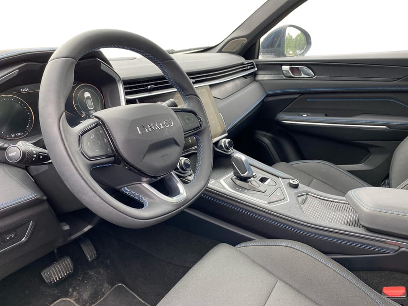 Bild 2 av Lynk & Co 01 PHEV 