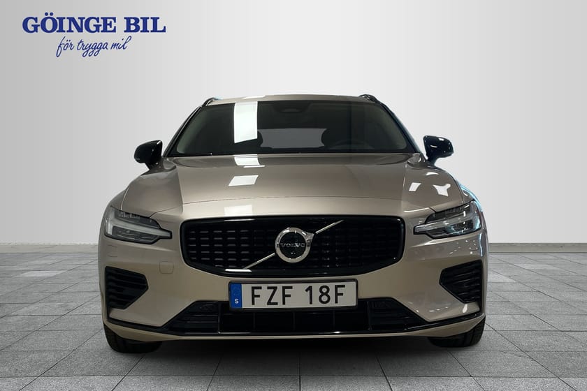 Bild 3 av Volvo V60 Recharge T8 Plus Dark / Dragkrok/ Panorama/ 360 Kamera