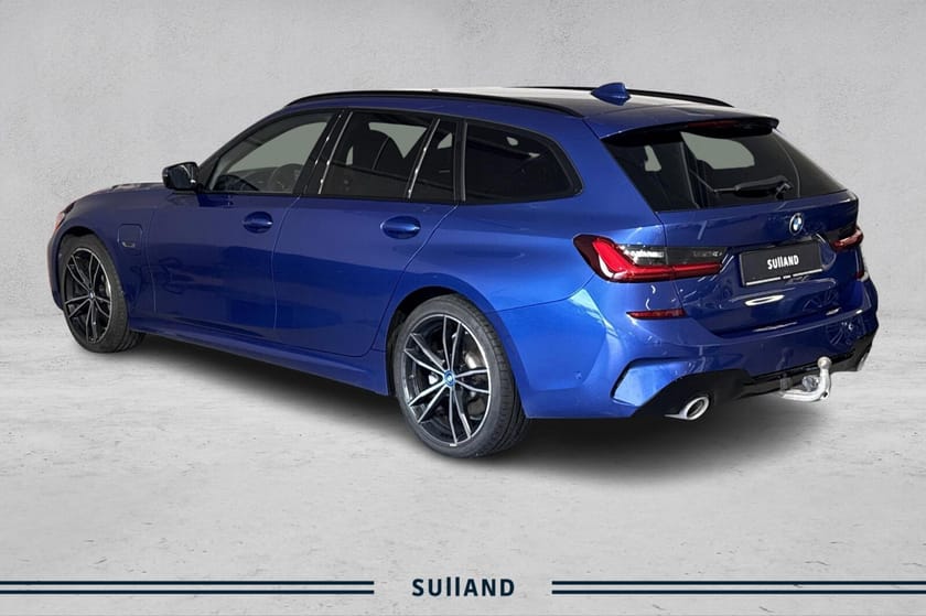 Bilde 3 av BMW 330e xDrive Touring