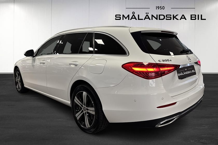 Bild 3 av Mercedes-Benz C 300 T e 9G-Tronic Avantgarde Drag 313hk