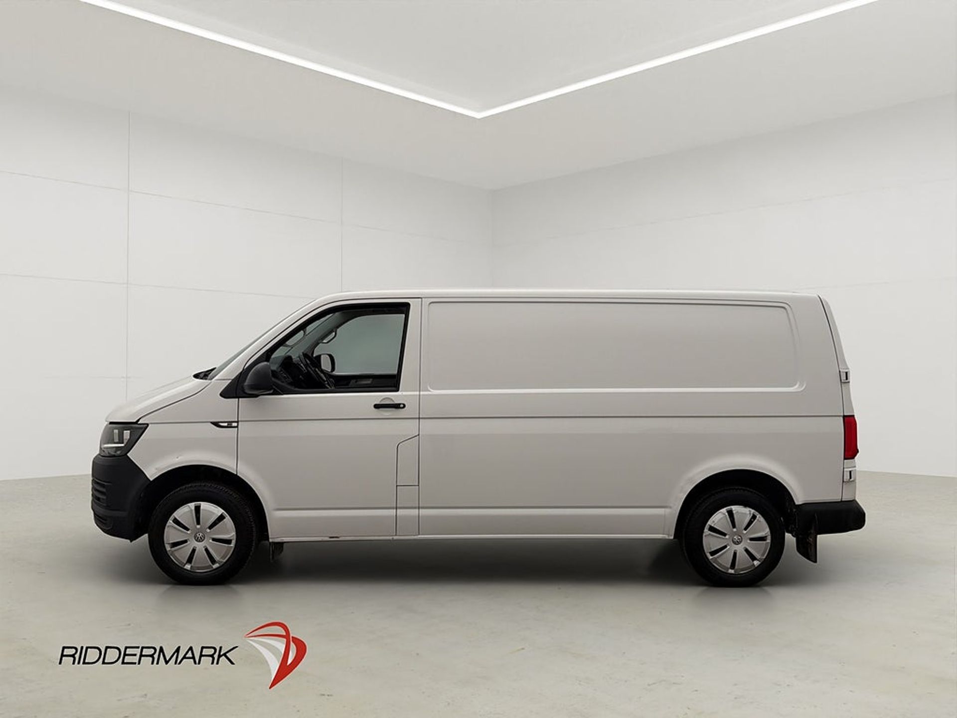 Volkswagen Transporter 2019, bild 6/10