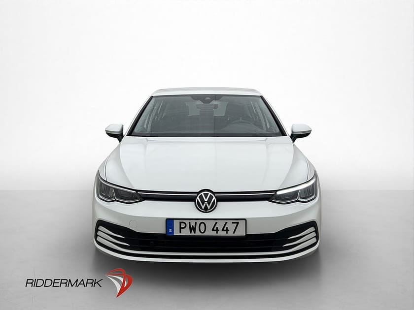 Bild 2 av Volkswagen Golf 2.0 TDI CarPlay Keyless Sensorer MOMS 116hk
