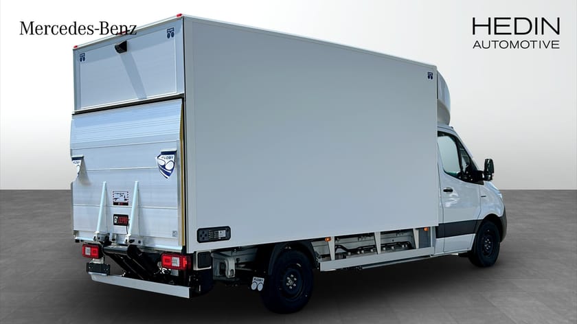 Bild 2 av Mercedes-Benz eSprinter 420 Chassi 81 kWh Volymskåp A3 SELECT