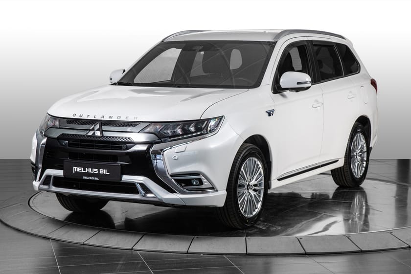 Bilde 3 av Mitsubishi Outlander PHEV Intense –AWD|Skinn|CarPlay|Adaptiv Cruise|Hengerfeste