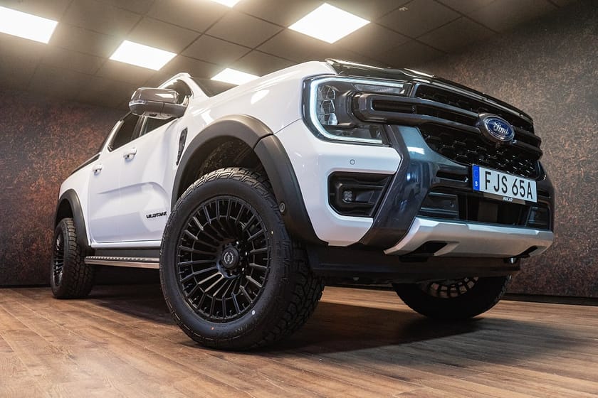 Bild 3 av Ford Ranger Dubbelhytt 2.0 e-4WD Wildtrak | MOMS | Breddare | B&O | 4751kr/mån
