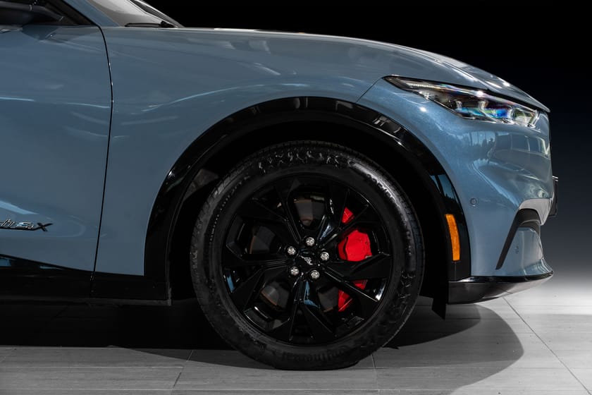 Bilde 5 av Ford Mustang Mach-E Long Range AWD LR |360-Kamera |B&O |Forvarming |ACC |Premium ++