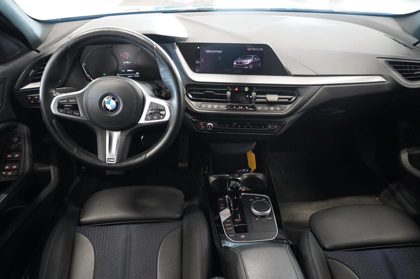 Bild 2 av BMW 118i 5dr M-Sport Automat PDC Tonade LED