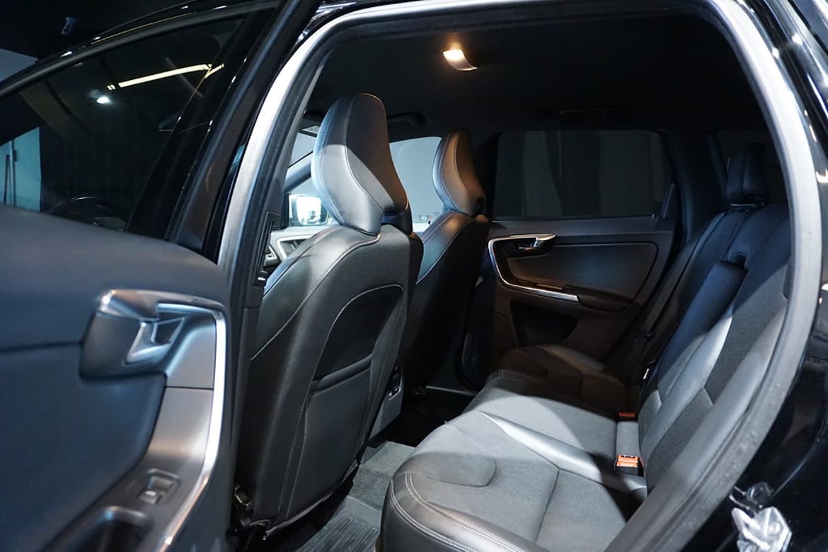 Volvo XC60 2016 - miniatyr 9