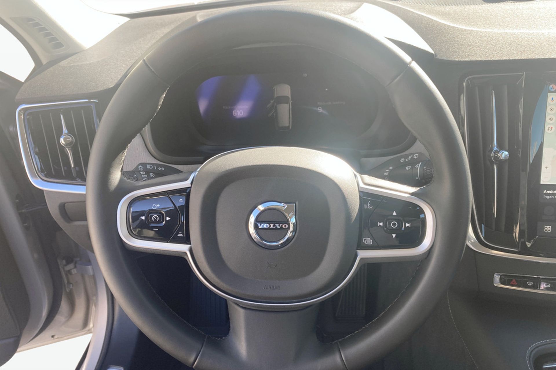 Volvo V90 T6 Plug-In Hybrid AWD 2026, kuva 7/9