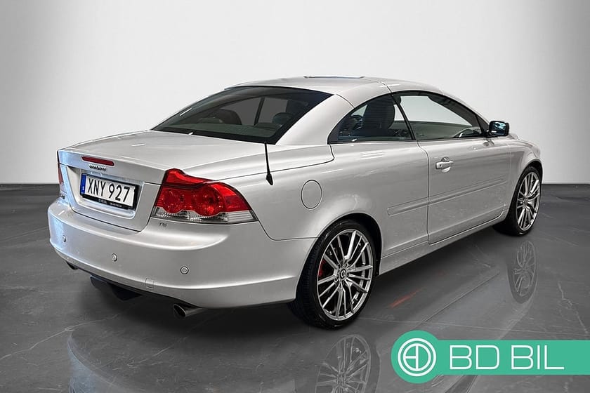 Bild 5 av Volvo C70 T5 SUMMUM CAB SV-SÅLD SE SPEC KAMPANJ 3,95% RÄNTA