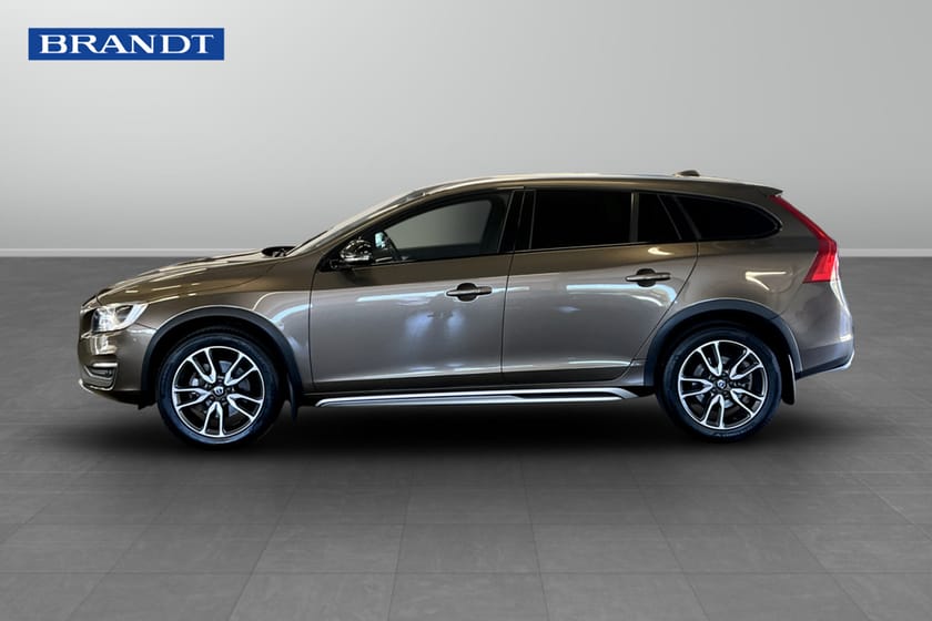 Bild 3 av Volvo V60 Cross Country D4 AWD Summum Business