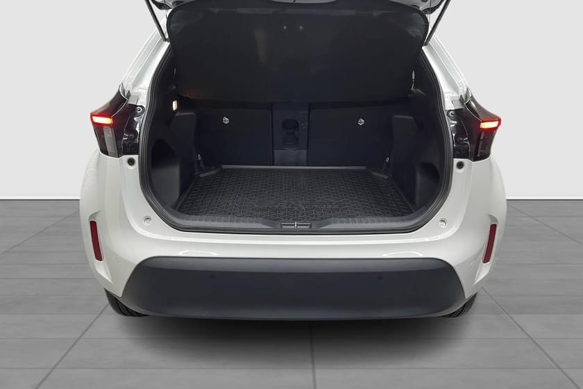 Bild 4 av Toyota Yaris Cross Hybrid 115 AWD-i