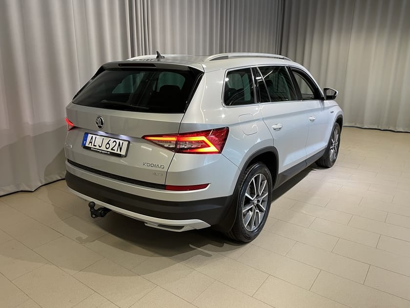 Bild 5 av Škoda Kodiaq Scout 2,0 TSI 190 DSG 4X4 7-sits, Drag/Panorama