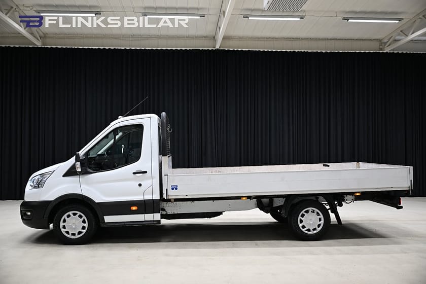 Bild 3 av Ford Transit 350 Chassi Cab 170HK L4 Långflak|Automat|Backkamera|NyKamrem|Moms