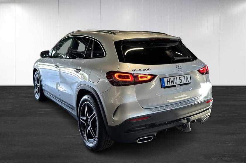 Bild 3 av Mercedes-Benz GLA 200 AMG Panorama Värmare Kamera Moms
