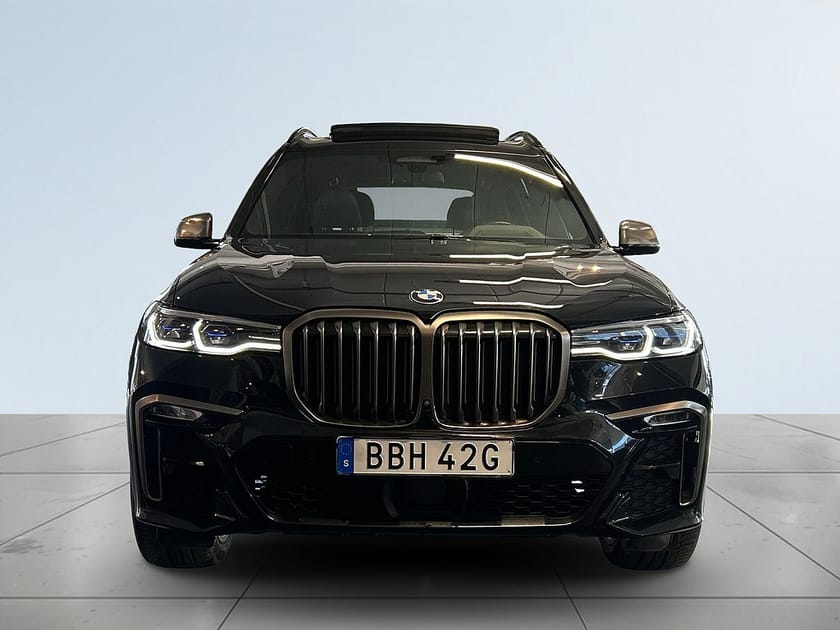Bild 2 av BMW X7 M50d Steptronic H&K/6sits/Massage/Skinn/Pano/Drag/Laser