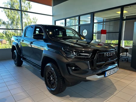 Toyota Hilux Dubbelhytt D-CAB 2,8 AUT6 4WD GR SPORT II