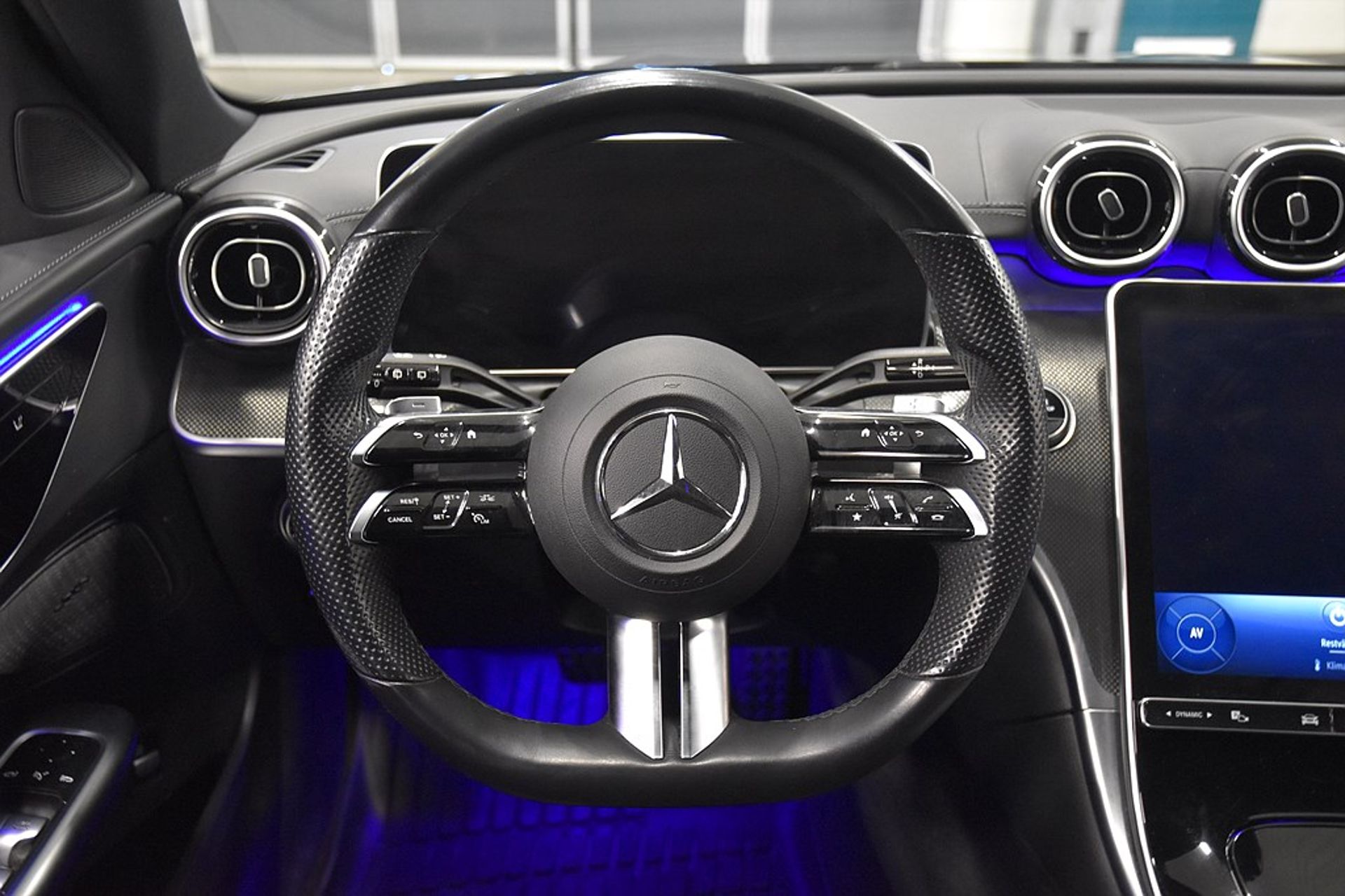 Mercedes-Benz C 220 T d 2022, kuva 2/10