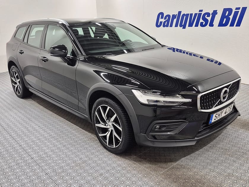 Bild 3 av Volvo V60 Cross Country B4 MILDHYBRID AWD 197HK 4x4 Advanced
