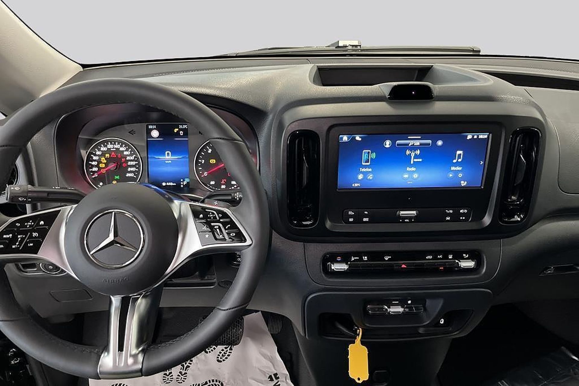 Mercedes-Benz Vito 2026, photo 7/15