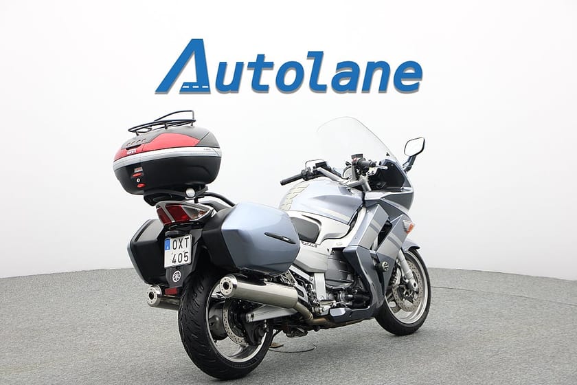 Bild 5 av Yamaha FJR1300 FJR1300* Nytt bakdäck, värmehandtag, Nyservad*