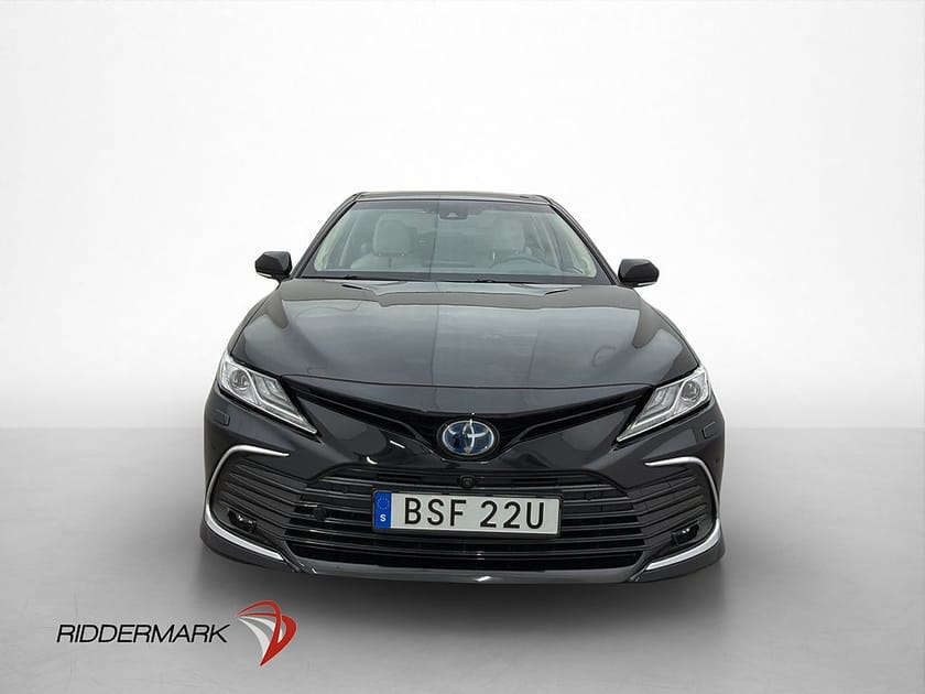 Bild 2 av Toyota Camry Hybrid 218hk Executive JBL HuD Navi Kamera