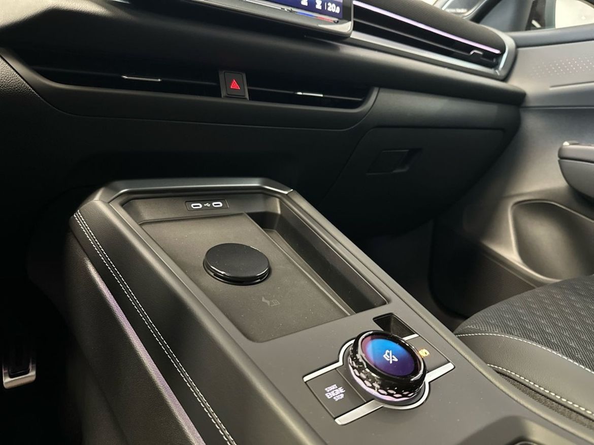 Volkswagen Volkswagen T-Roc — bild 22