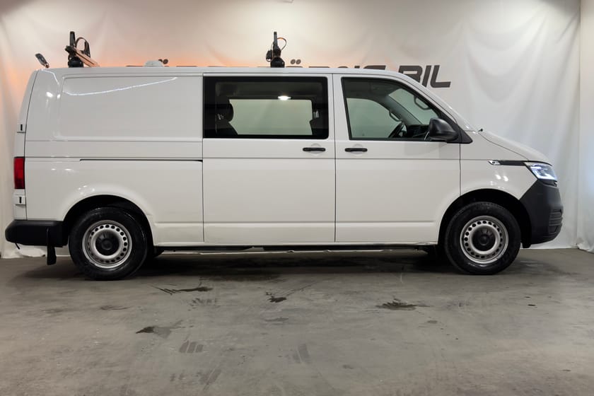 Bild 5 av Volkswagen Transporter Kombi T32 2.0 TDI 4M DRAG VÄRMARE KAMREM MOMSBIL