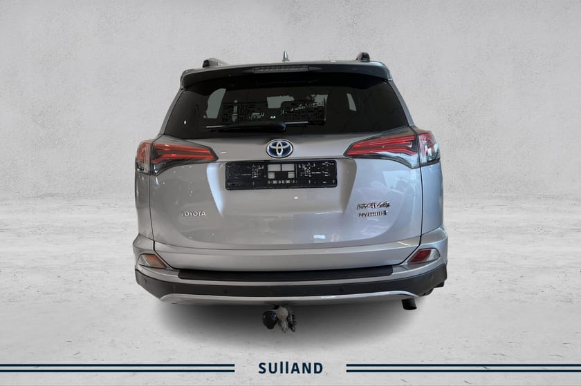 Bilde 4 av Toyota RAV4 Hybrid 2,5l | 4X4 | Active | Hengerfeste | Ryggekamera | 197hk