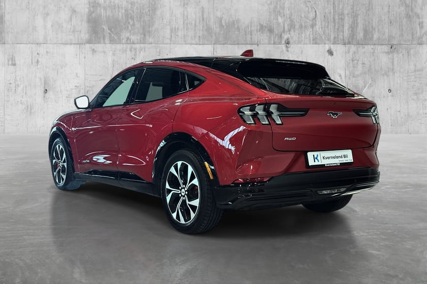 Bilde 3 av Ford Mustang Mach-E Long Range AWD LR AWD/360/B&O/VARME I RATT/EL.SETE M MINNE