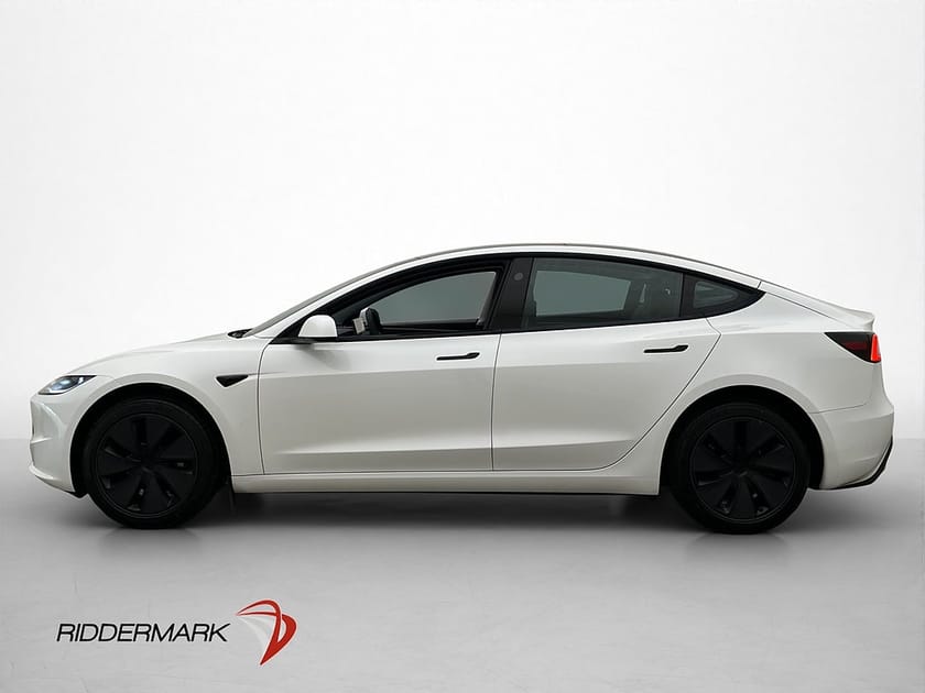 Bild 5 av Tesla Model 3 Long Range RWD Bakre Display Svensksåld MOMS