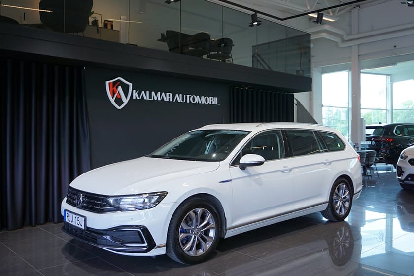 Bild 4 av Volkswagen Passat Sportscombi GTE 1.4 TSI ACT 218hk Kamera Navi Dragkrok